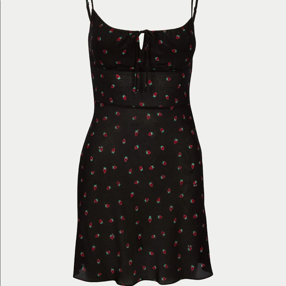 Realisation Par Strawberry Dress